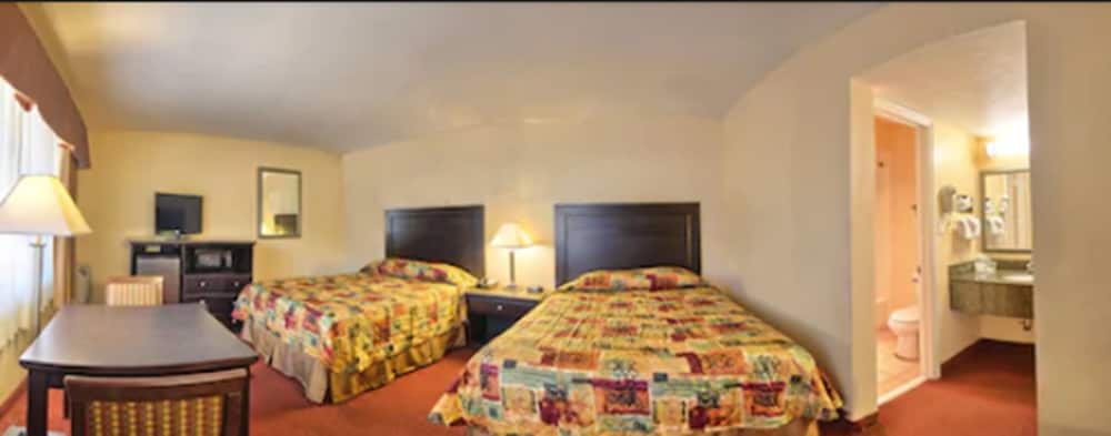 Relax Inn and Suites 17/30
