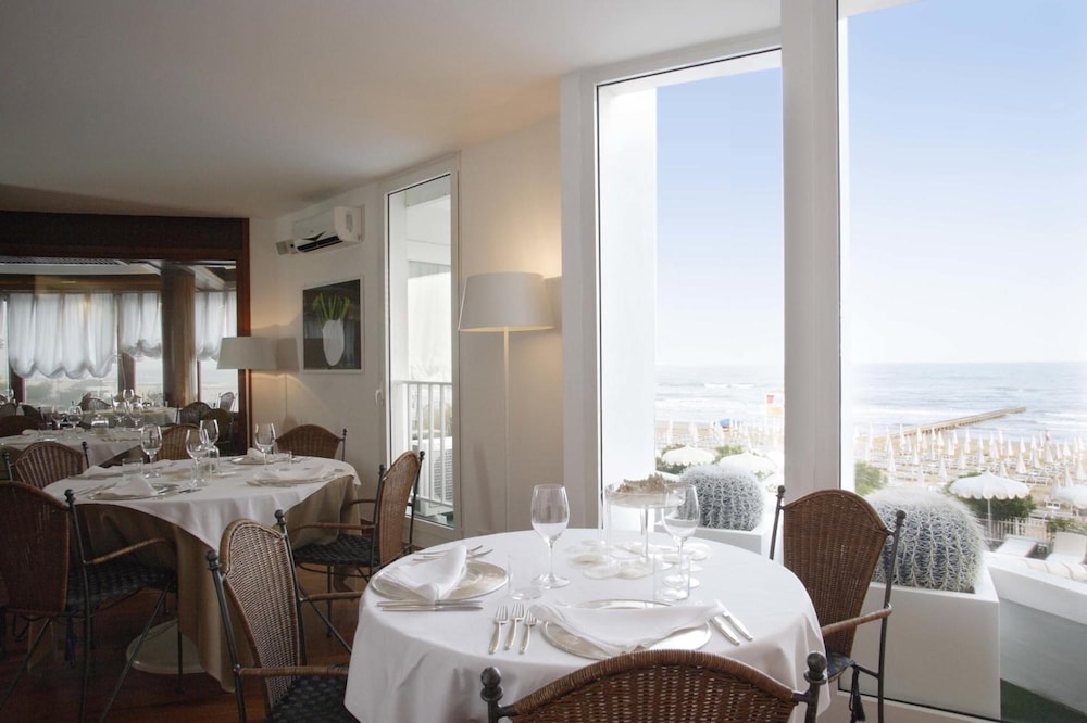 HOTEL DELLE NAZIONI 43/58