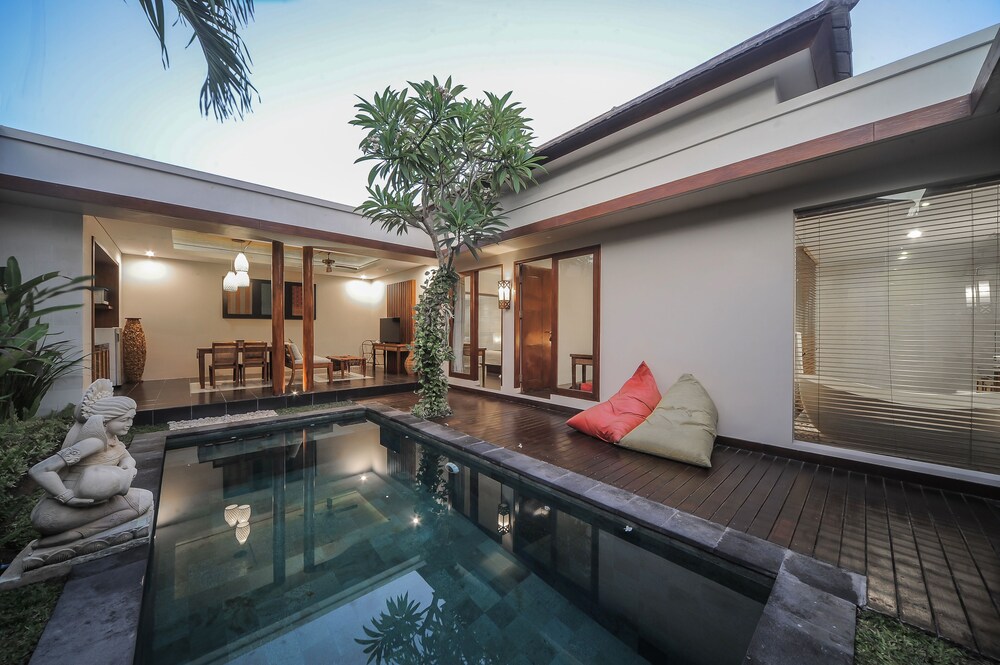 Gaing Mas Jimbaran Villas By Gaing Mas Group 60/80