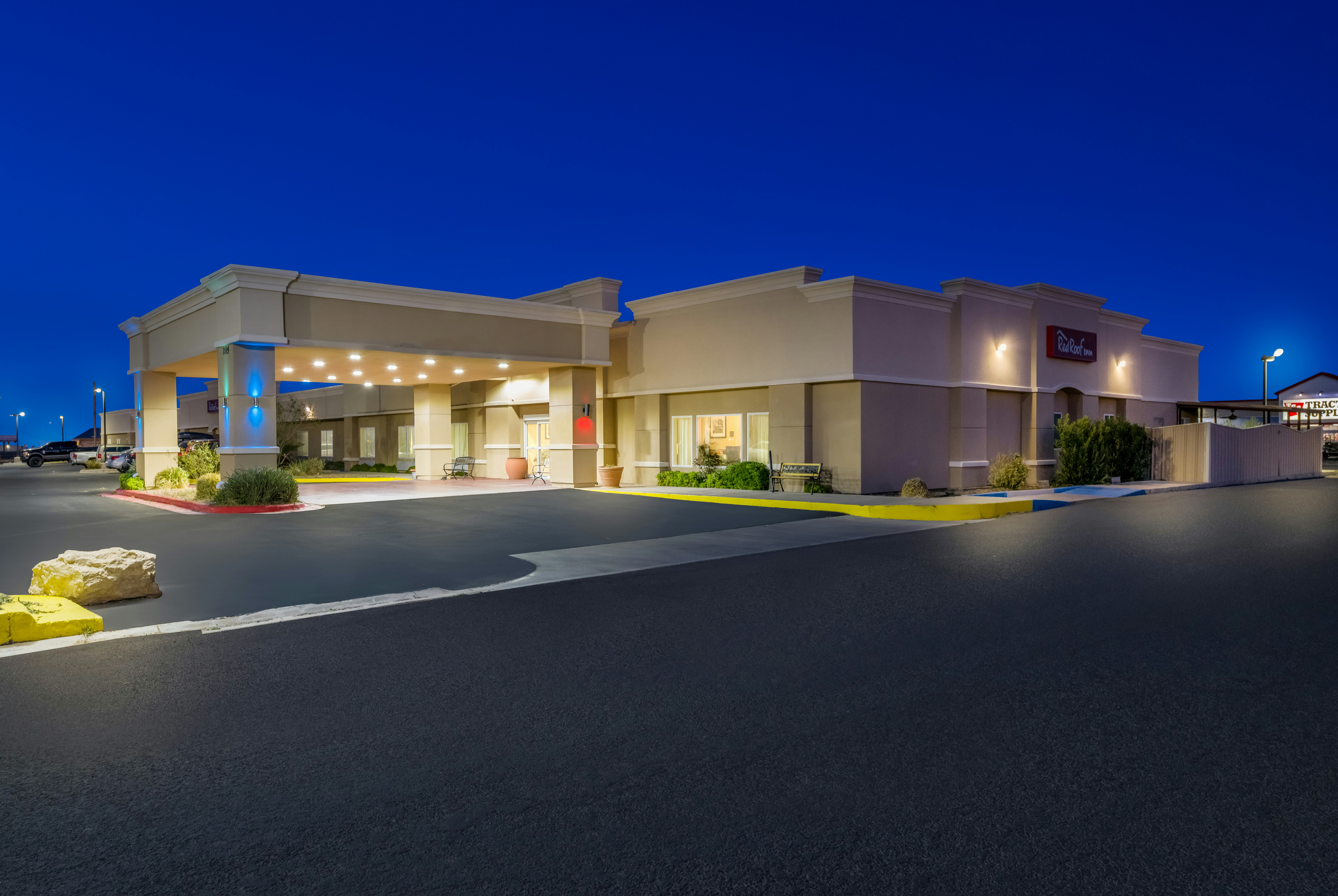 Red Roof Inn Pecos 2/23