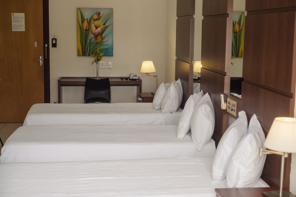 IBITURUNA CENTER HOTEL 20/58