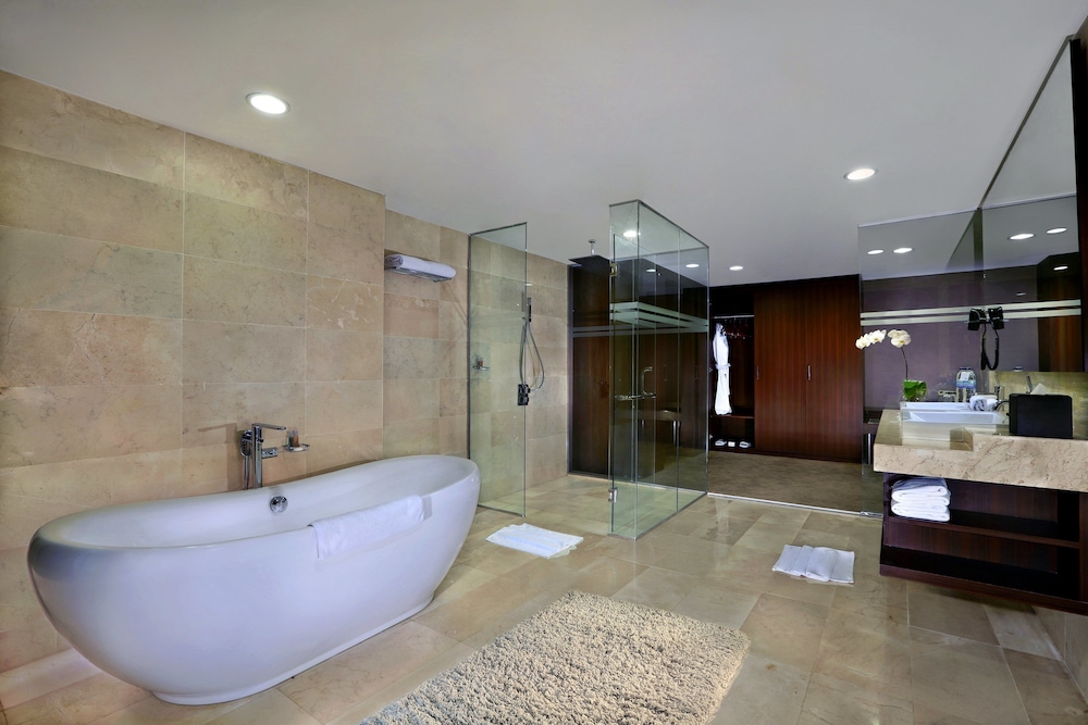 Aston Madiun Hotel and Conference Center 15/39