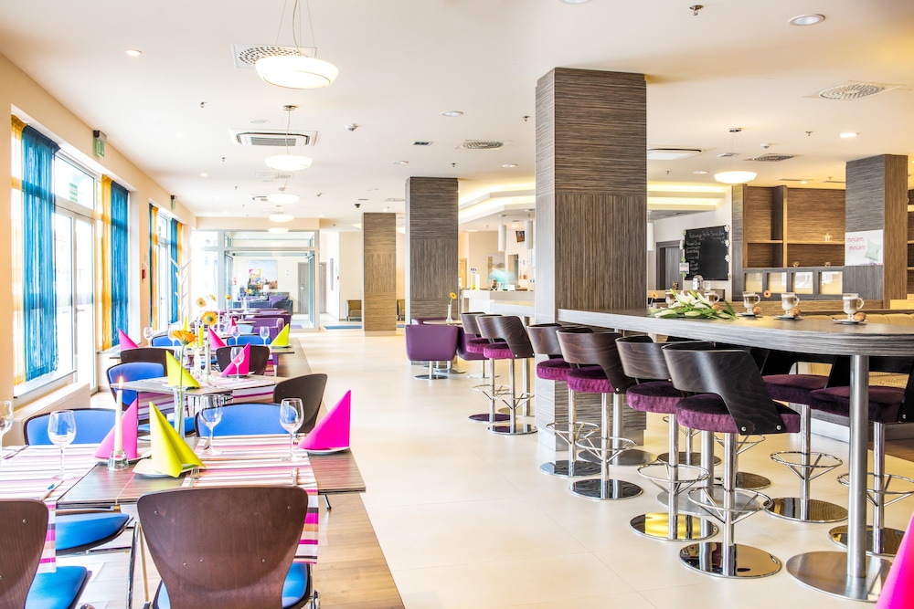 Hotel Ibis Styles Walbrzych 53/70