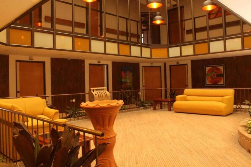 Hotel Mariscal Robledo Cartago 17/22