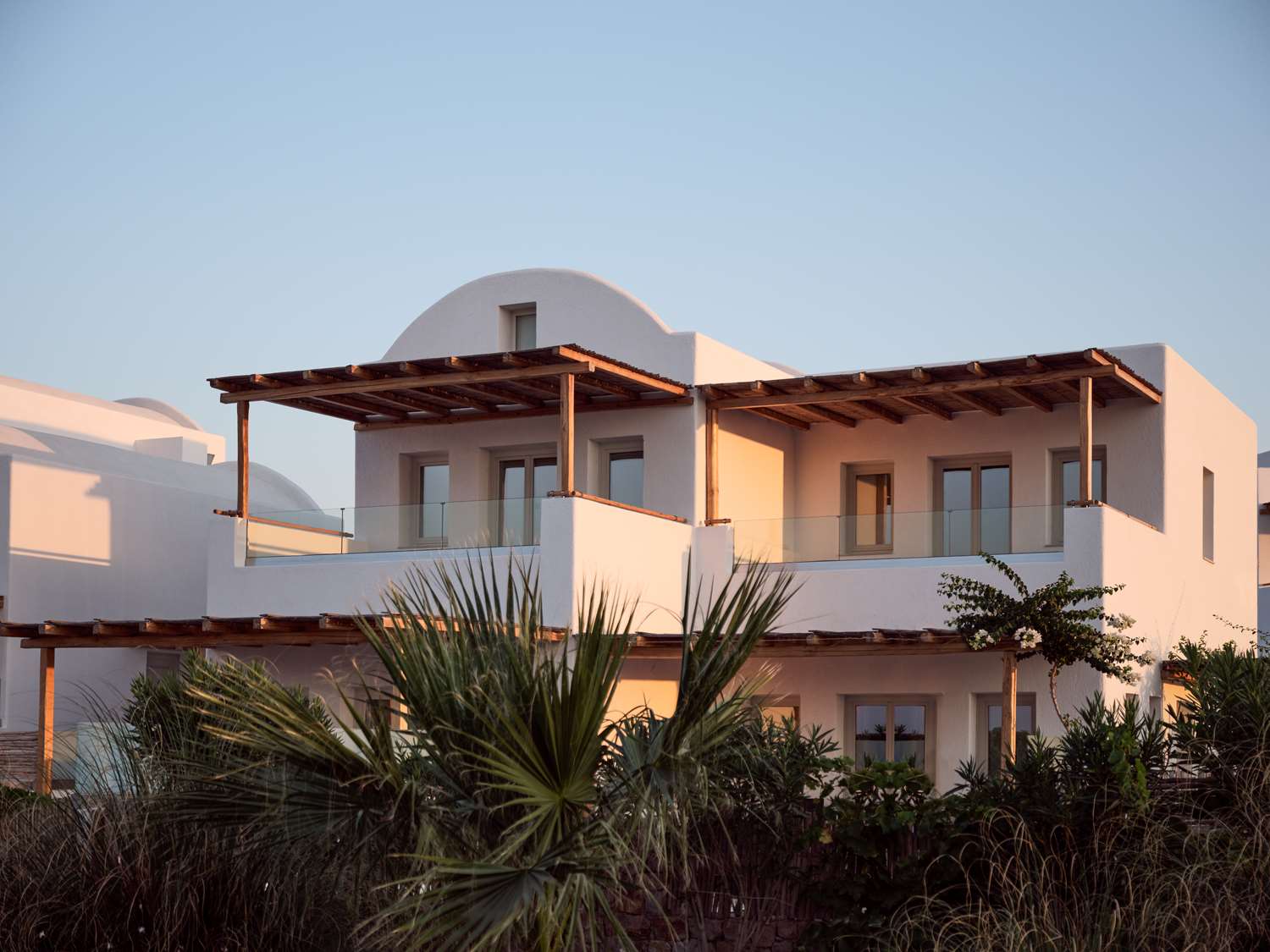 Sea Breeze Santorini Beach Resort, Curio by Hilton