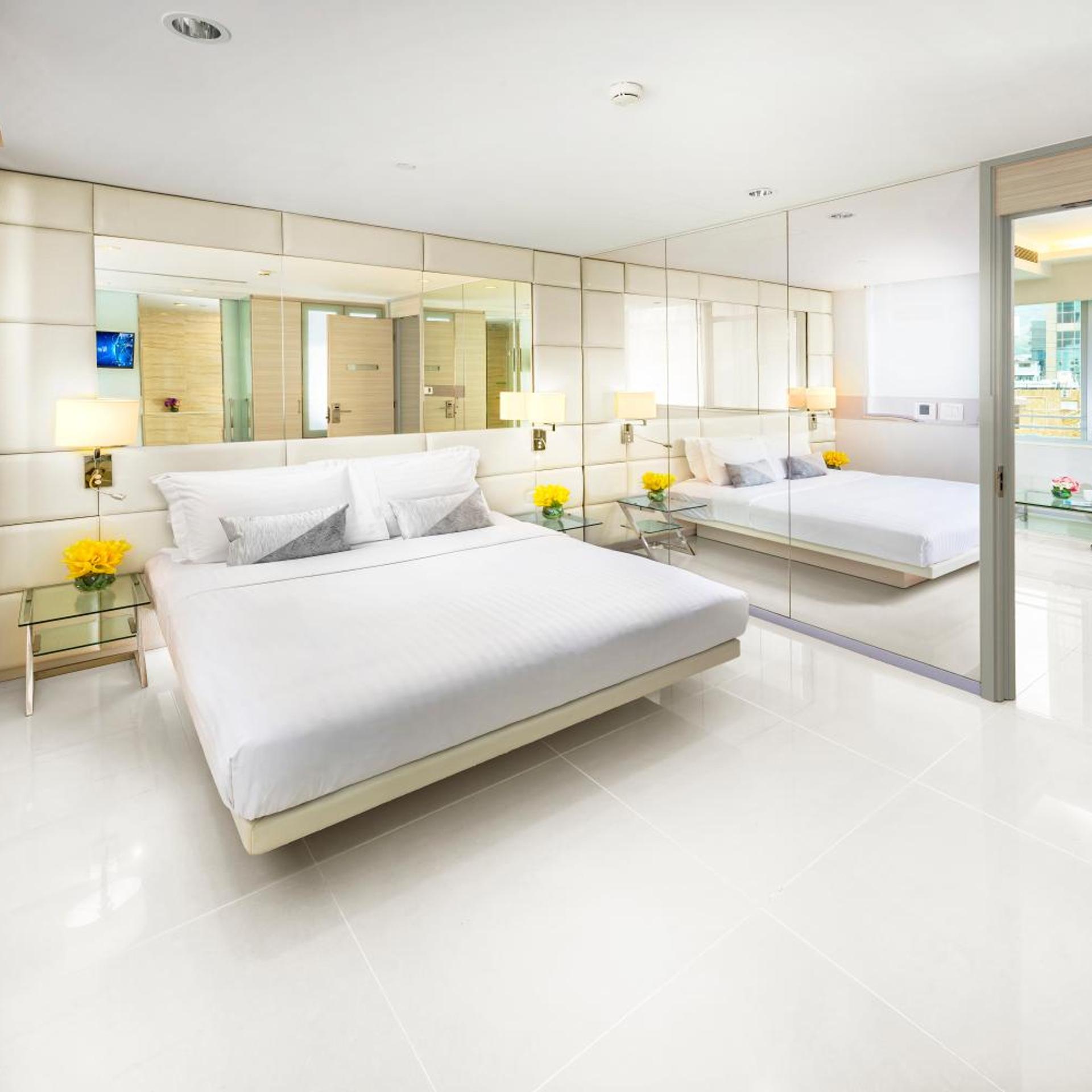 2 Bedrooms, Residence, Premier, Suite