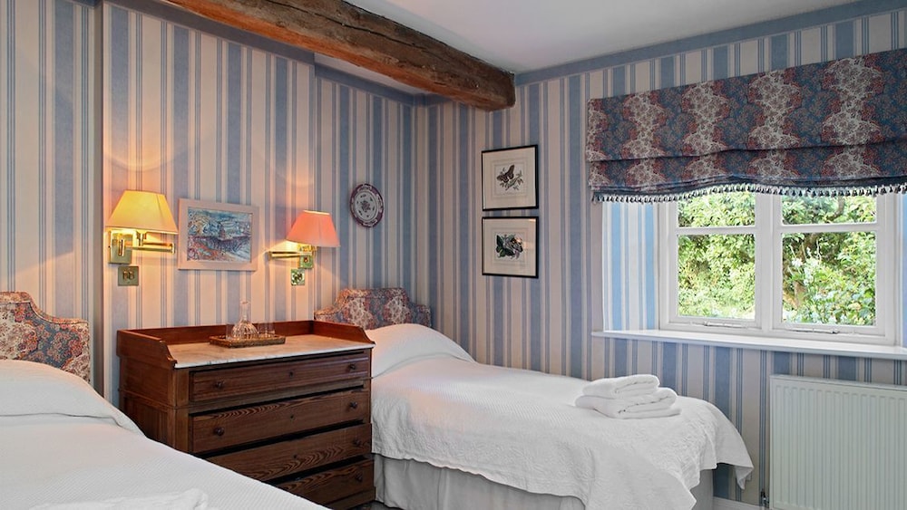 Sandown Cottage 4/38