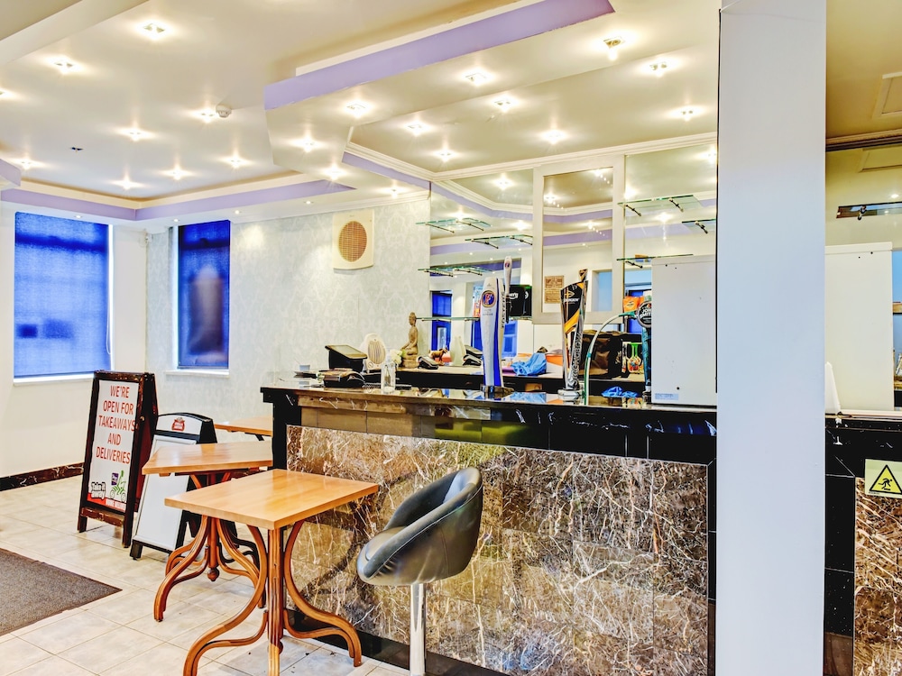 OYO Shilton Inn 37/46