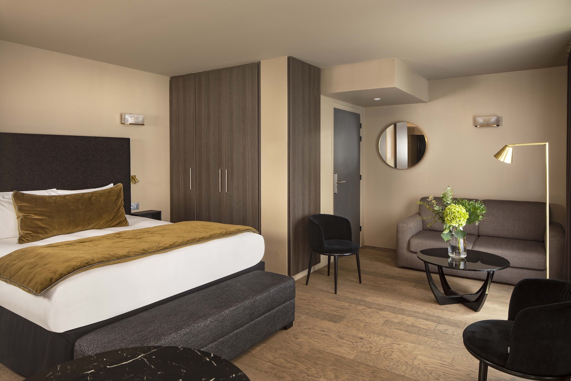 JUNIOR SUITE, DELUXE