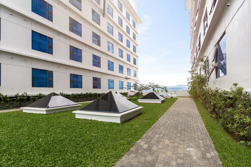 Maayo Hotel 33/37