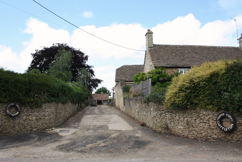 Manor Farm Bed & Breakfast 33/45