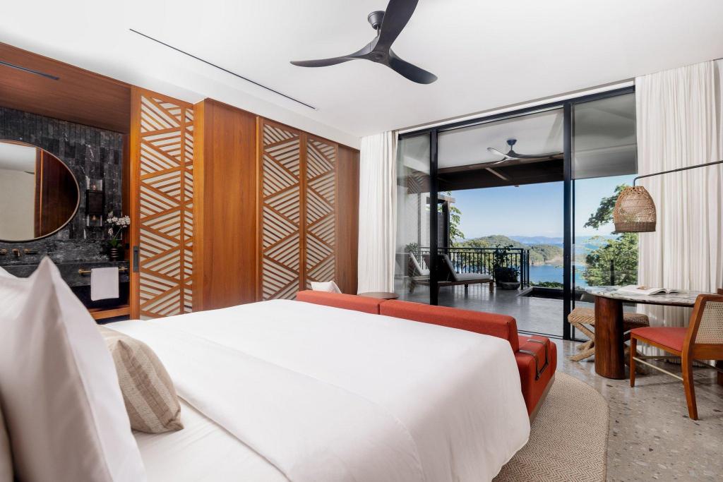 Ocean, Guest Room, King Bed, Ocean View, Plunge Pool