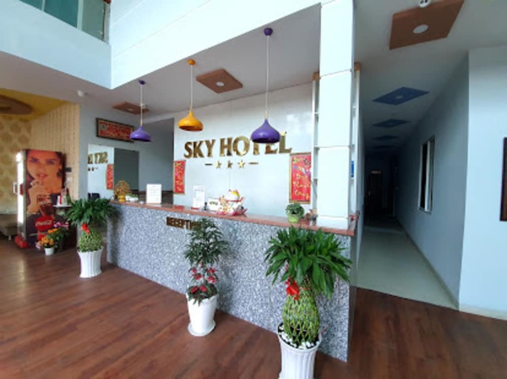 Sky Hotel by ZUZU 4/43