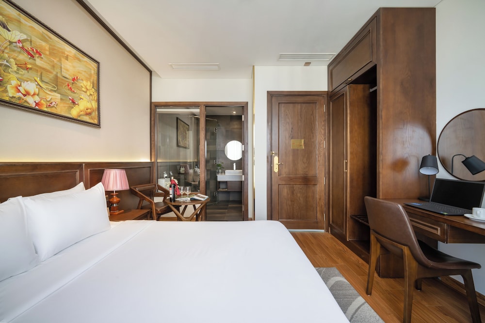 Golden Lotus Hotel Da Nang 20/50