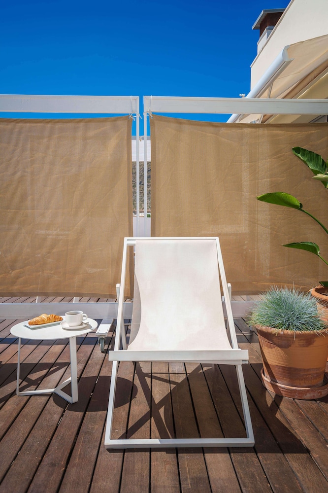 Mar Calma Hotel 37/59