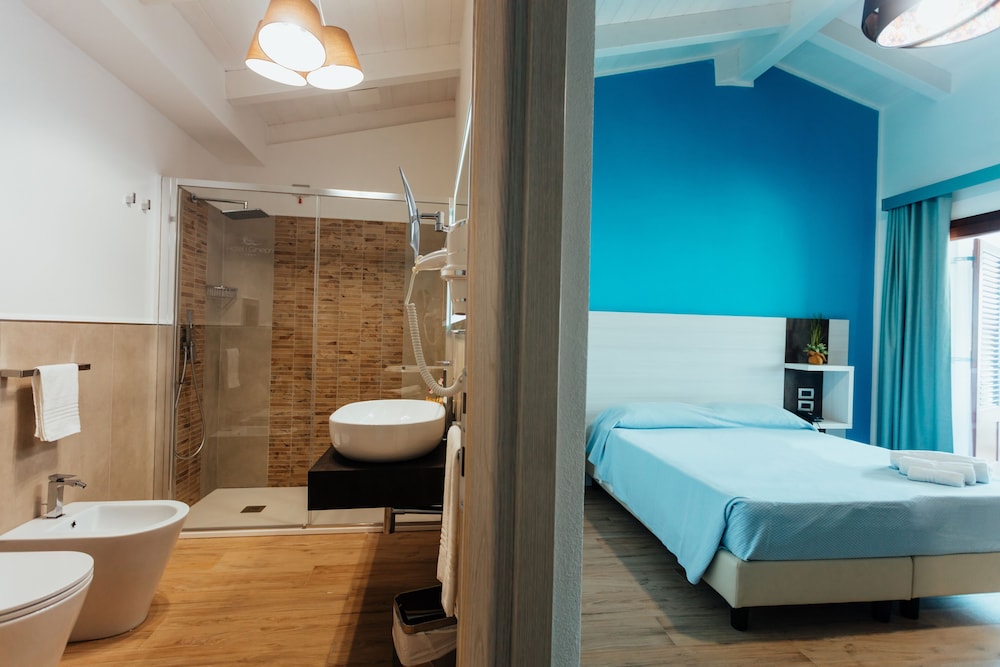 Hotel I Ginepri 50/50