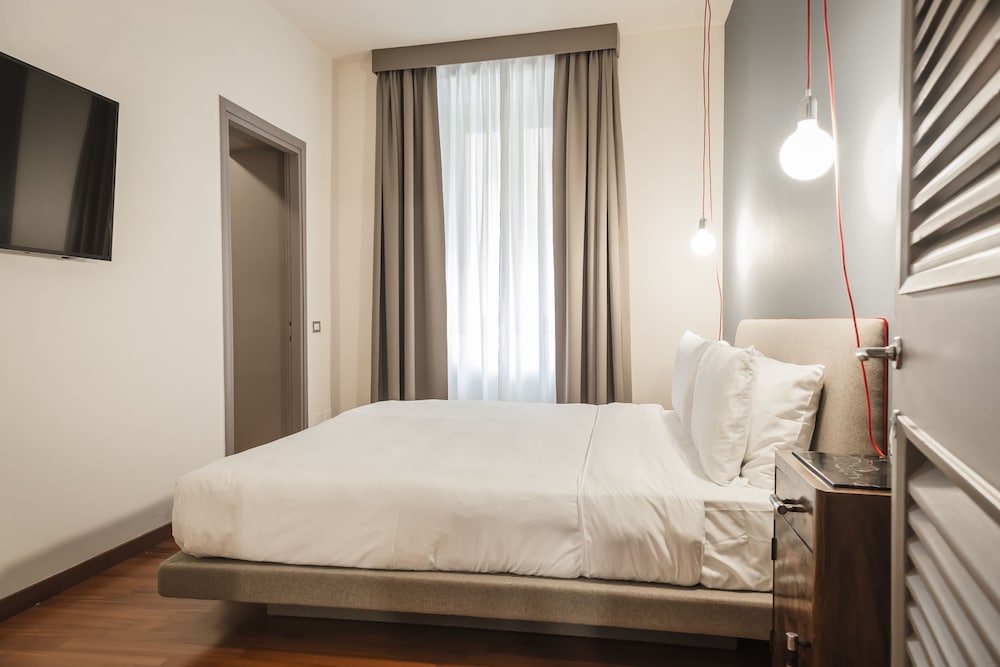CLASSIC, SUITE, ANNEX