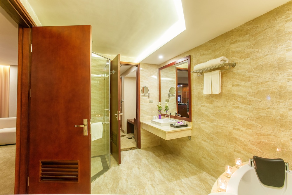 Muong Thanh Grand Bac Giang Hotel 42/62
