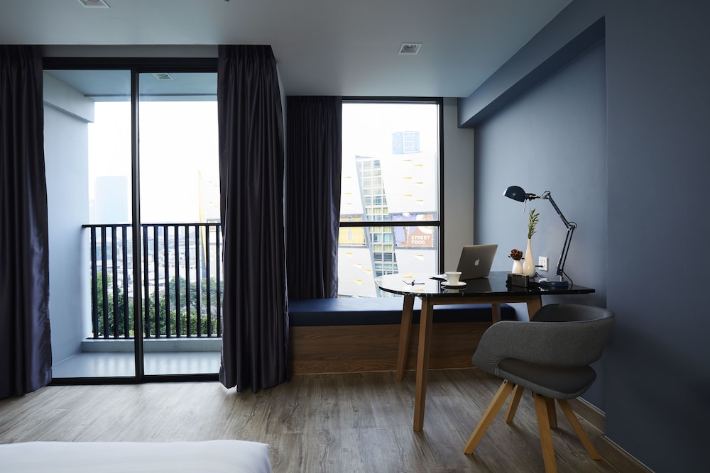The Quarter Hotel Ladprao 52/67