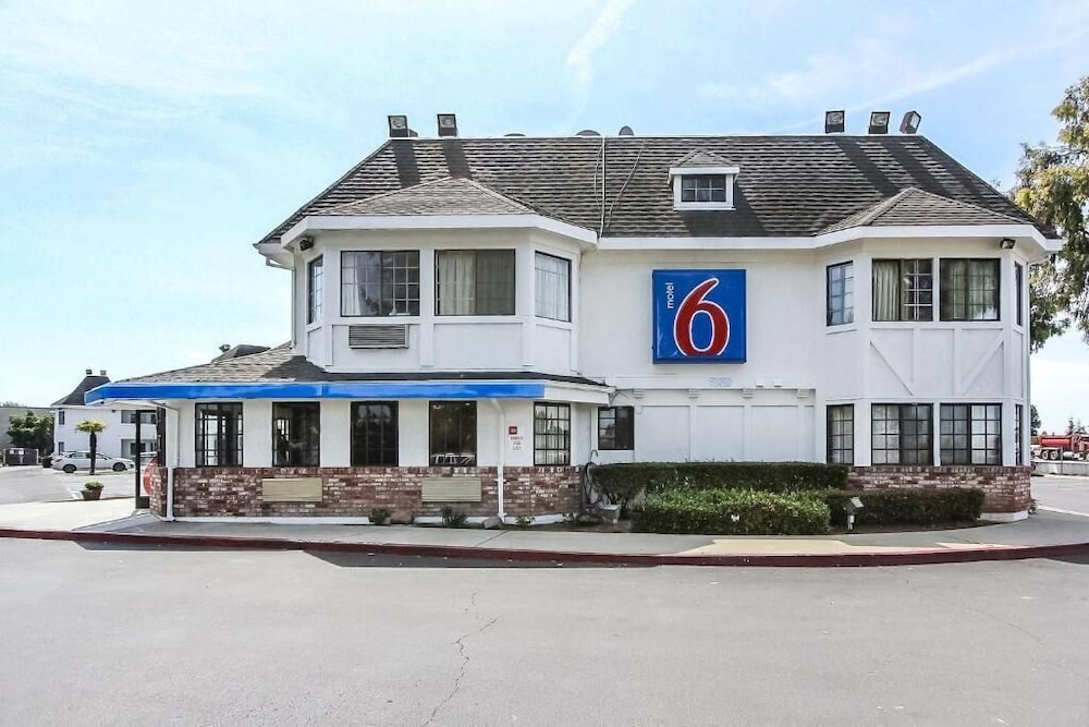 Motel6 Fremont, CA – North in FREMONT - CA