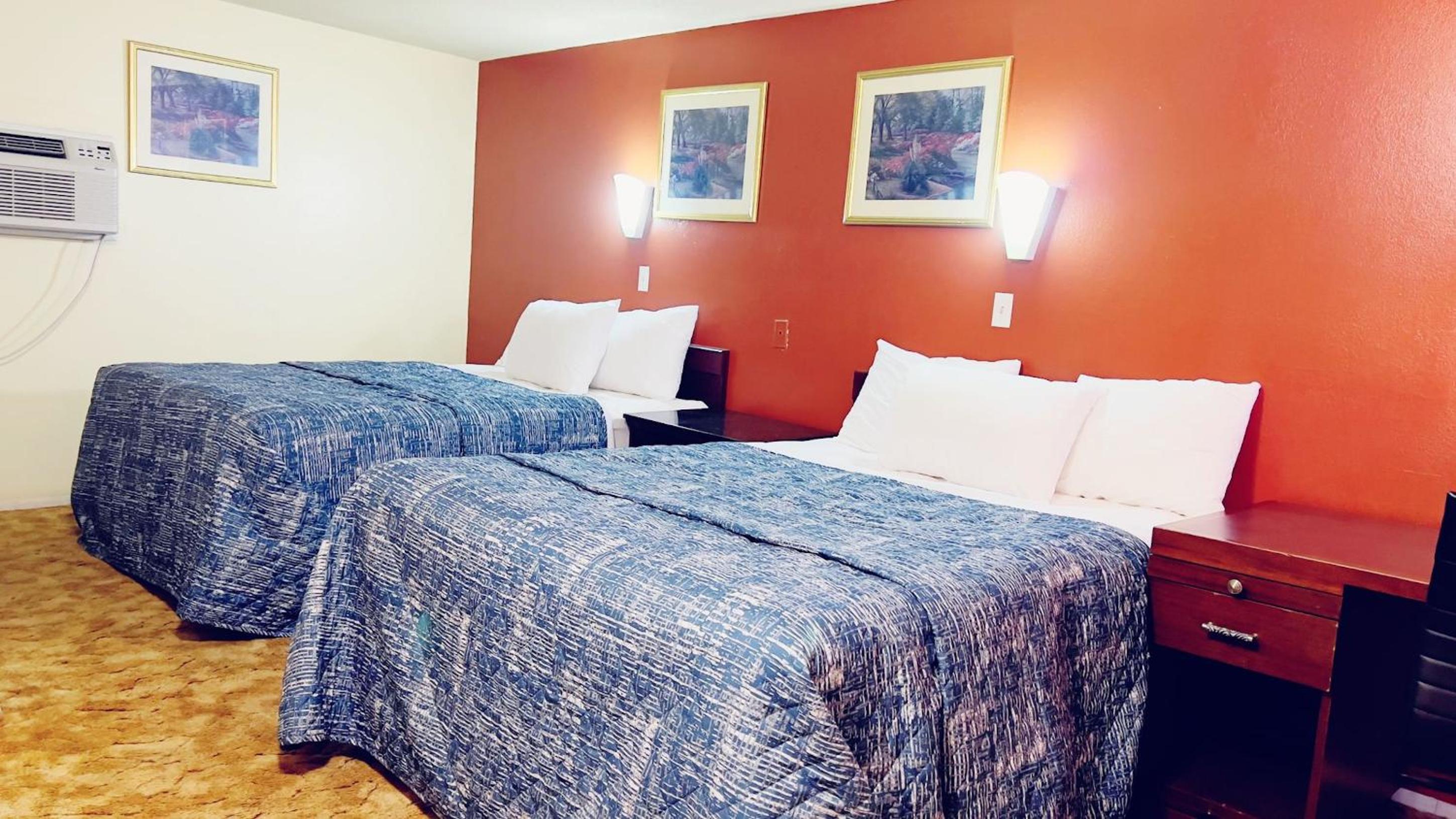 TRAVELERS LODGE EADS COLORADO 21/50