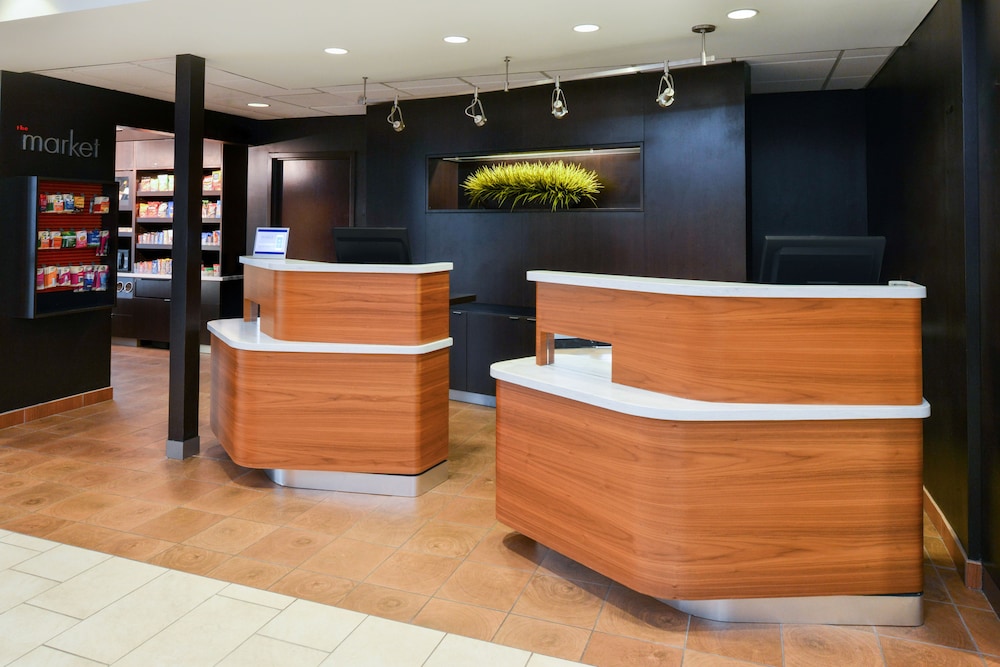 Lobby at Courtyard by Marriott Beaumont, BEAUMONT - TX