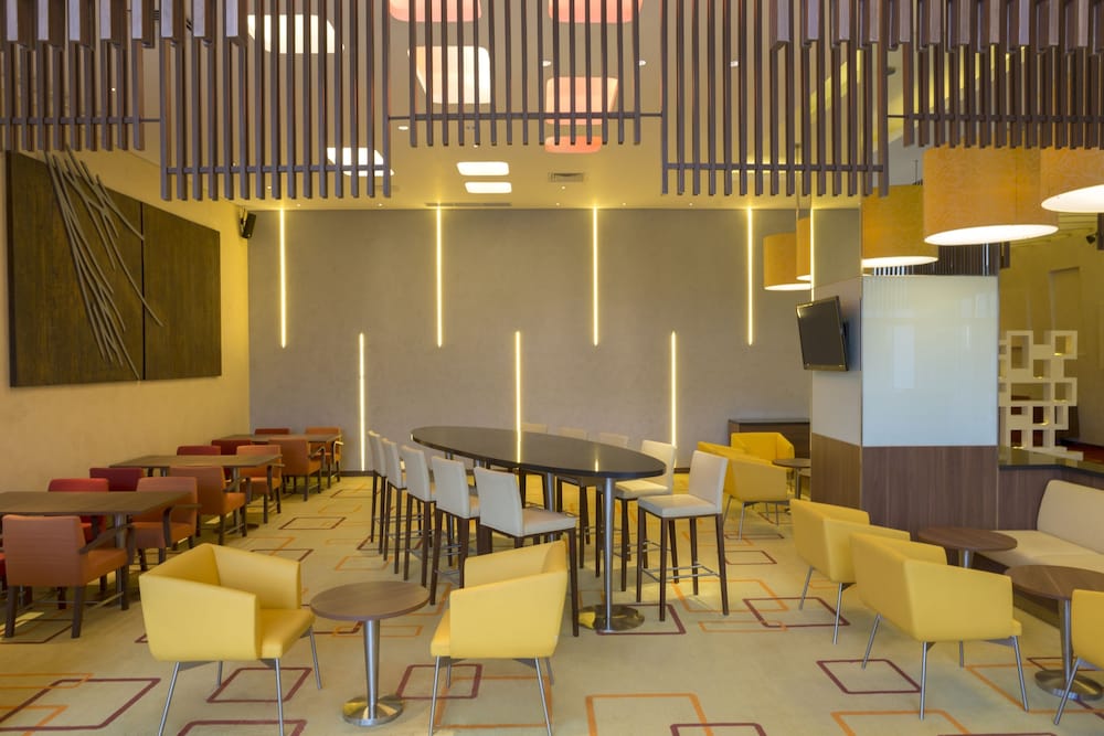 Holiday Inn Express Jakarta Pluit Citygate 34/54