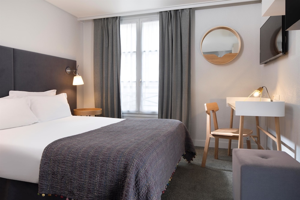Hotel D Espagne 24/78