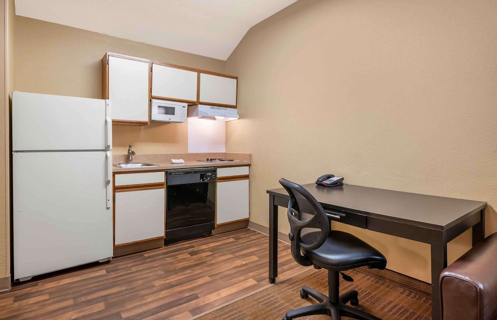 Extended Stay America - Indianapolis - West 86Th St. 44/51