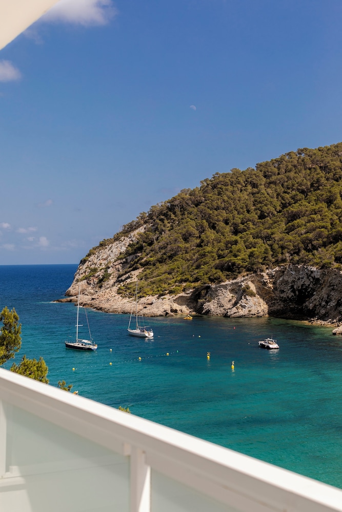 Mondrian Ibiza 64/73