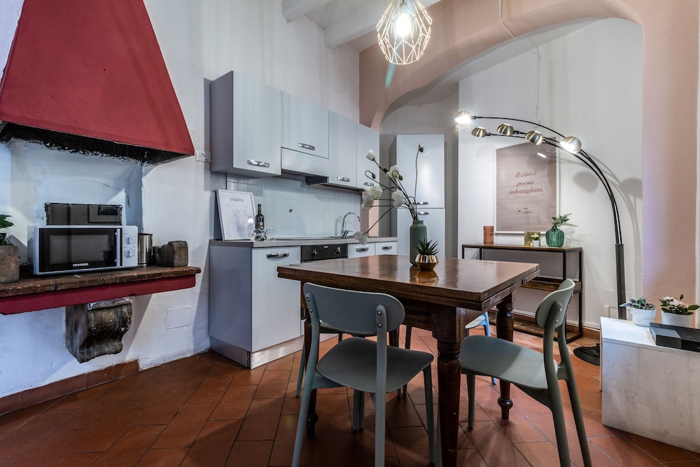Wine Apartments Florence Vernaccia 35/50
