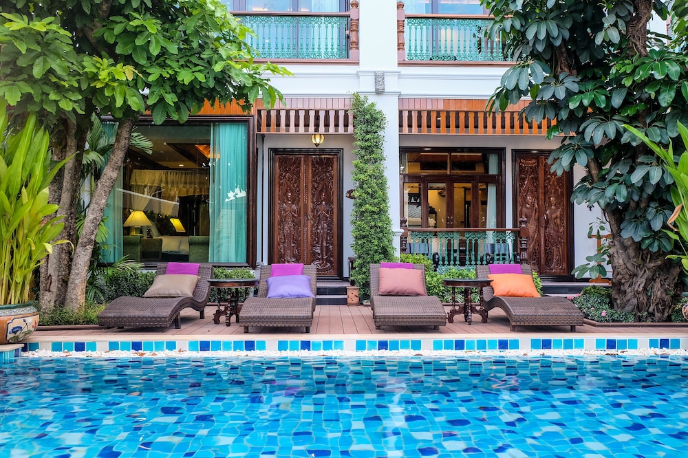 Sunday Villa Sirilanna Hotel 7/62