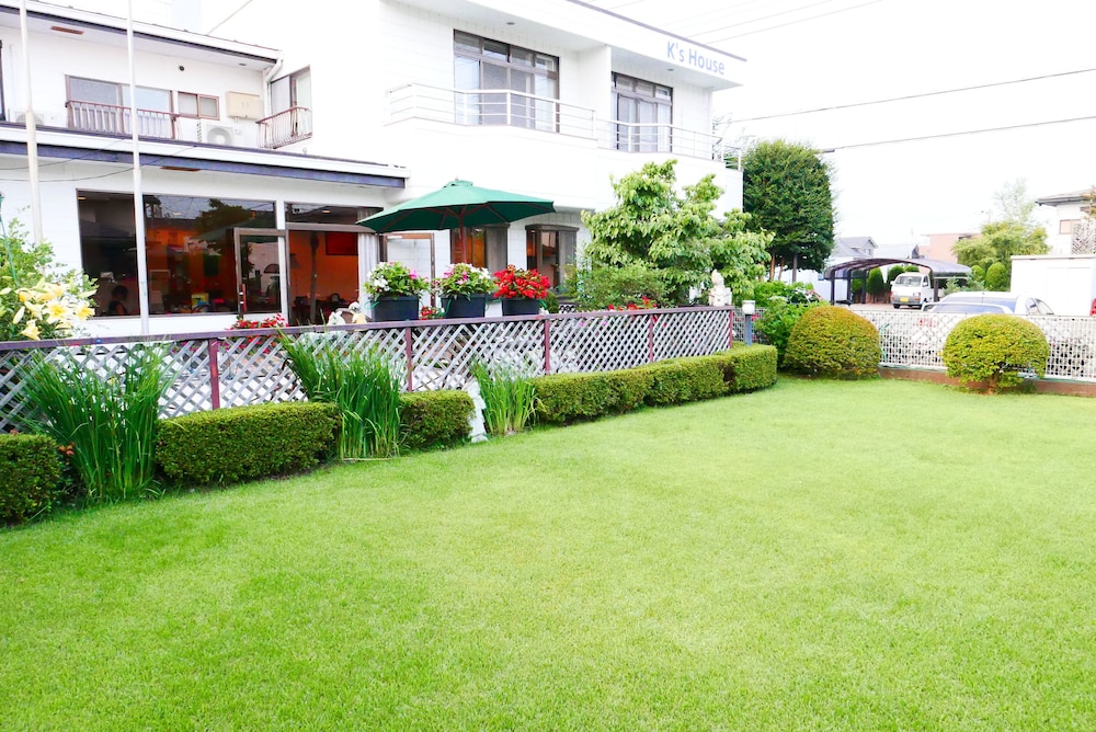 K S House Fuji View Hostel 54/62