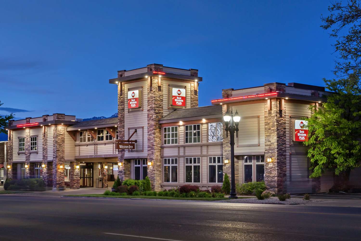Best Western Plus Weston Inn 2/38