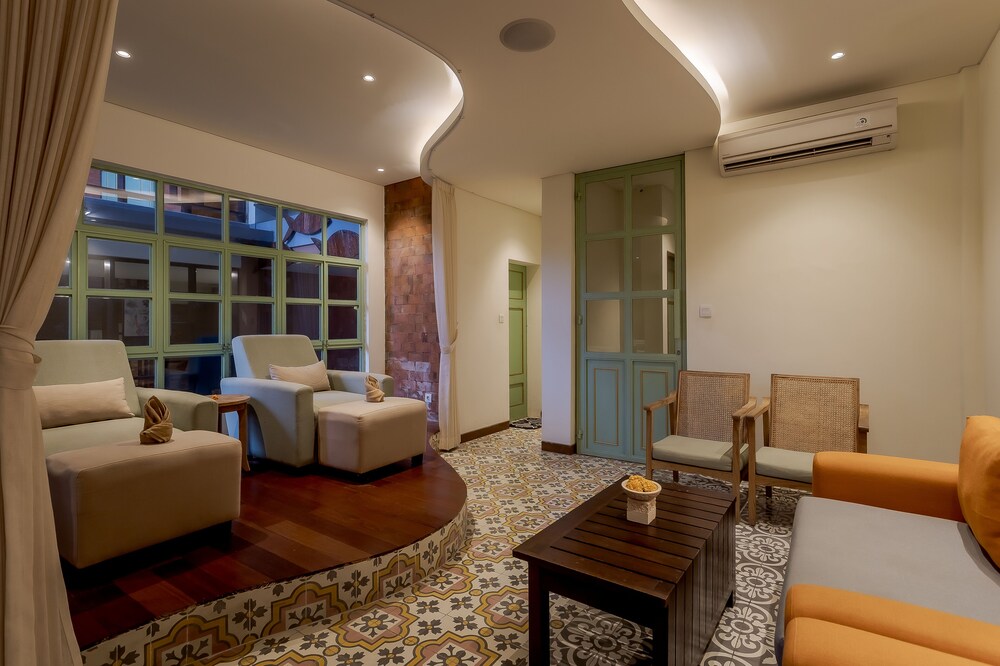 Fourteen Roses Boutique Hotel and Spa 43/61