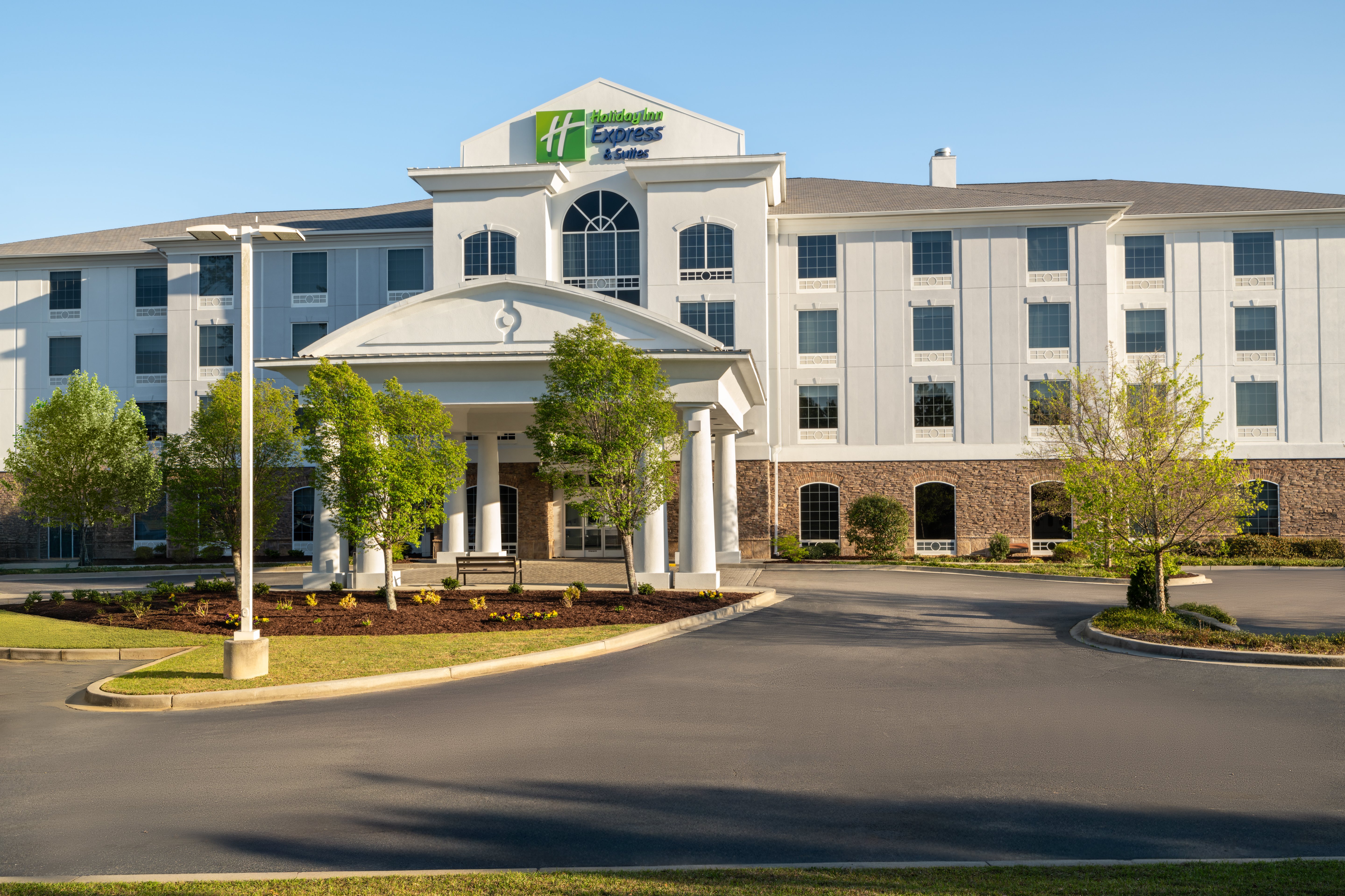 Holiday Inn Express And Suites Aiken 3/50