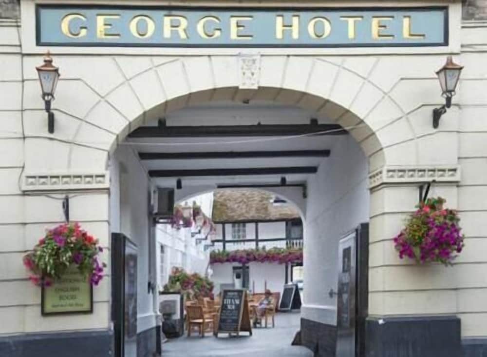 The George Hotel 8/57