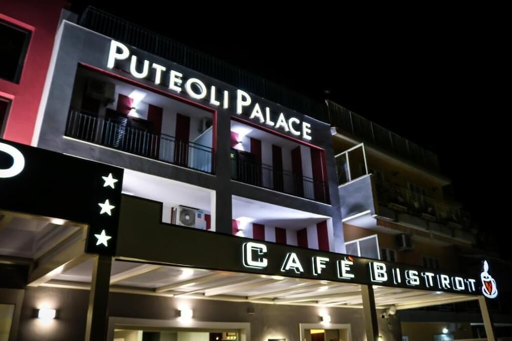 Puteoli Palace Hotel 2/50