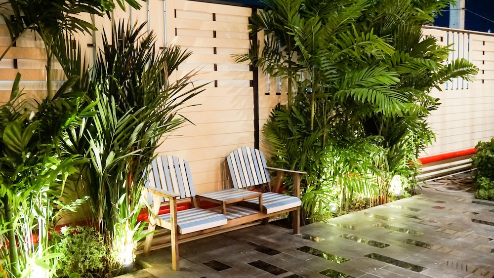 Visa Hotel Hua Hin 54/64