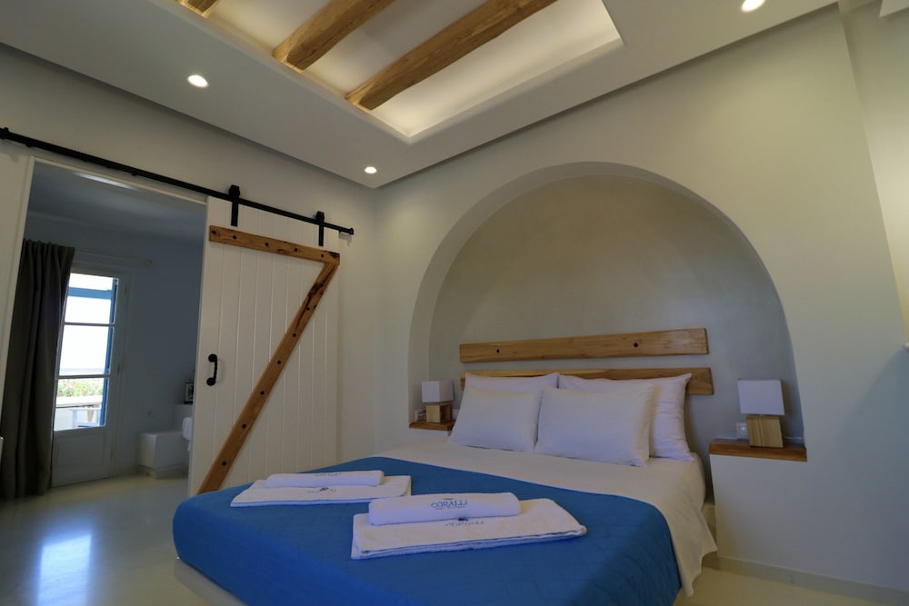 Coralli Beach Apartments 13/50