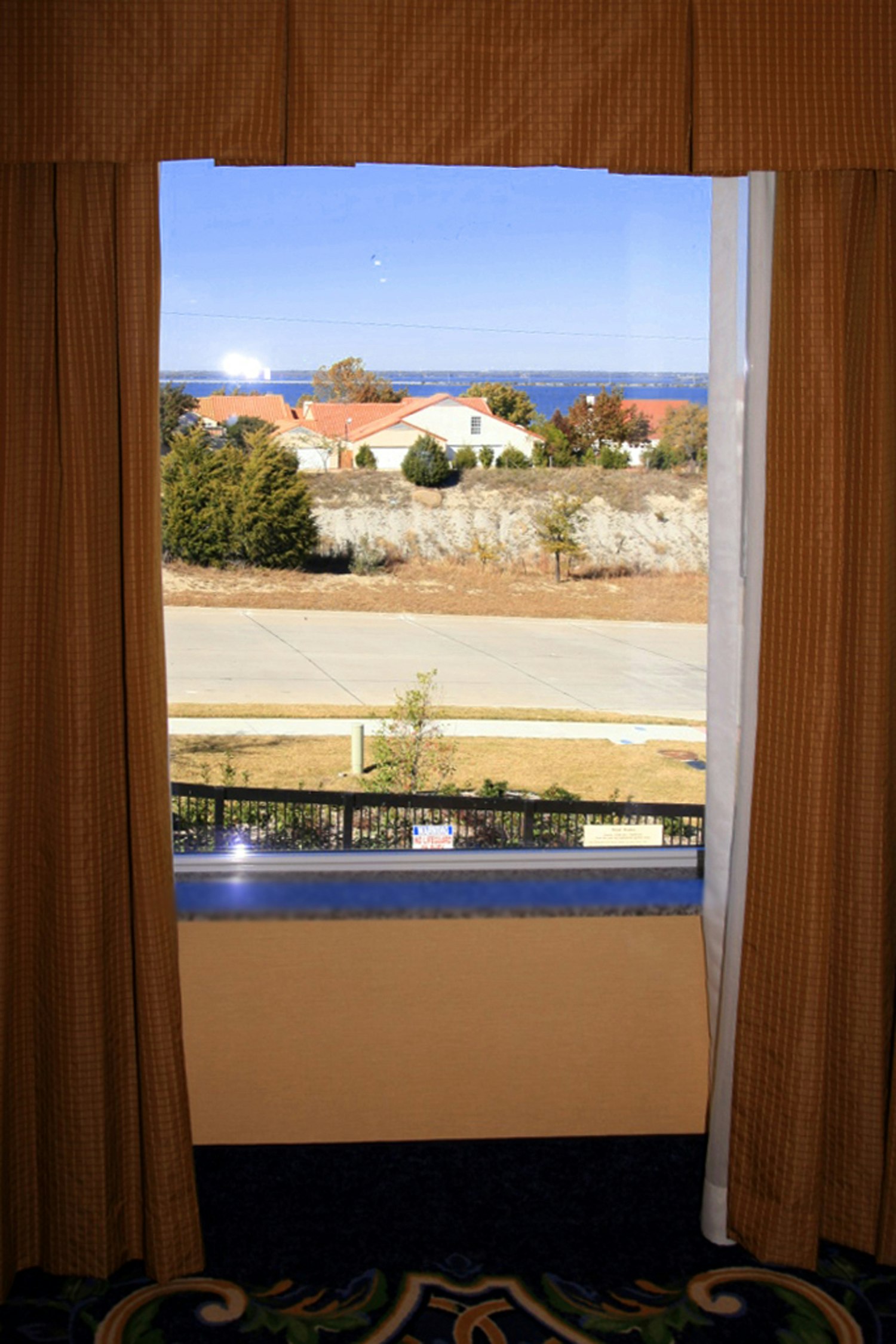 Hampton Inn Dallas-Rockwall 65/66