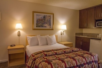 California Suites 22/55