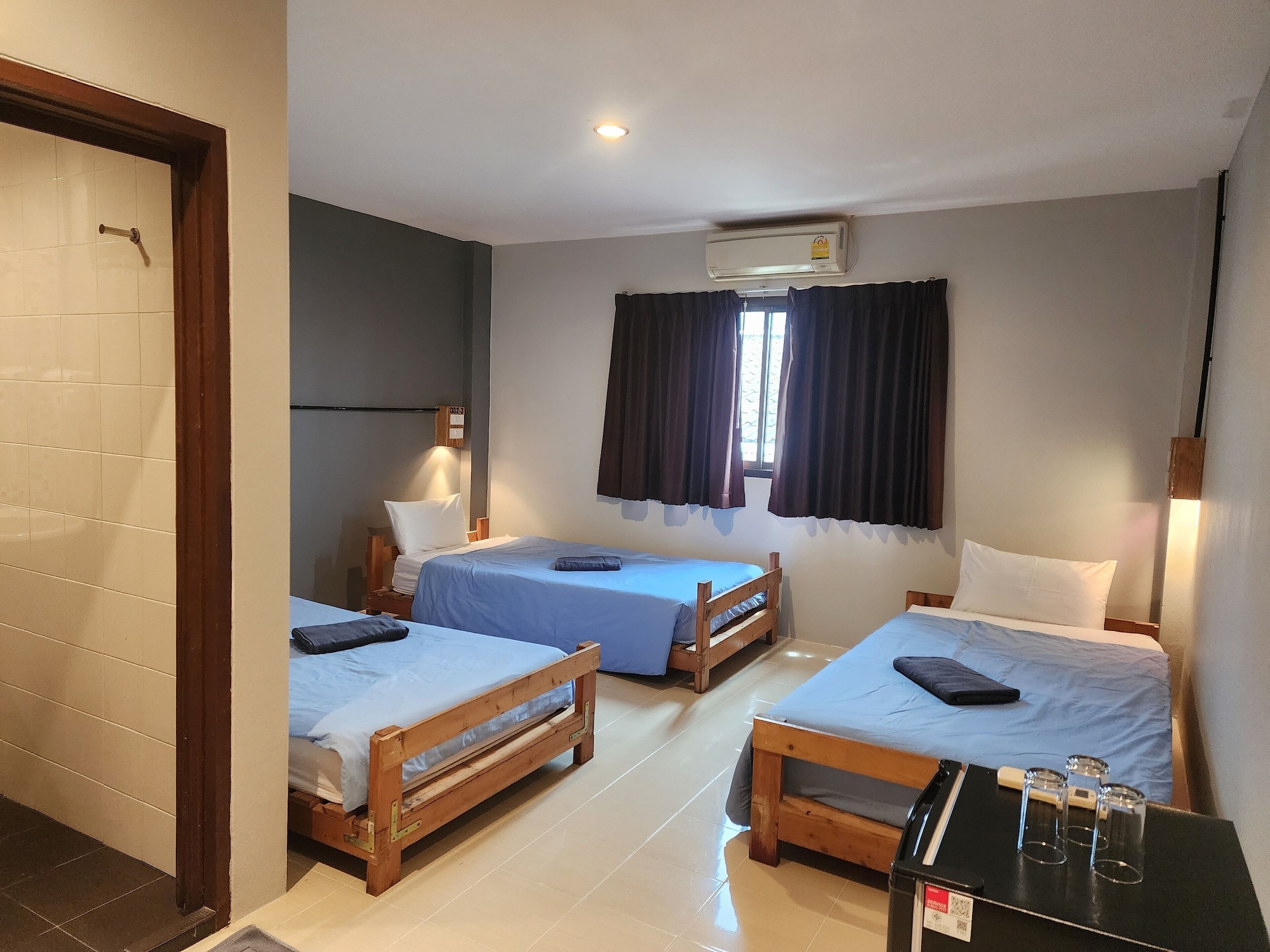 لوفت ثلاثي بثلاثة أسرّة، Dfeel Hostel 10/10