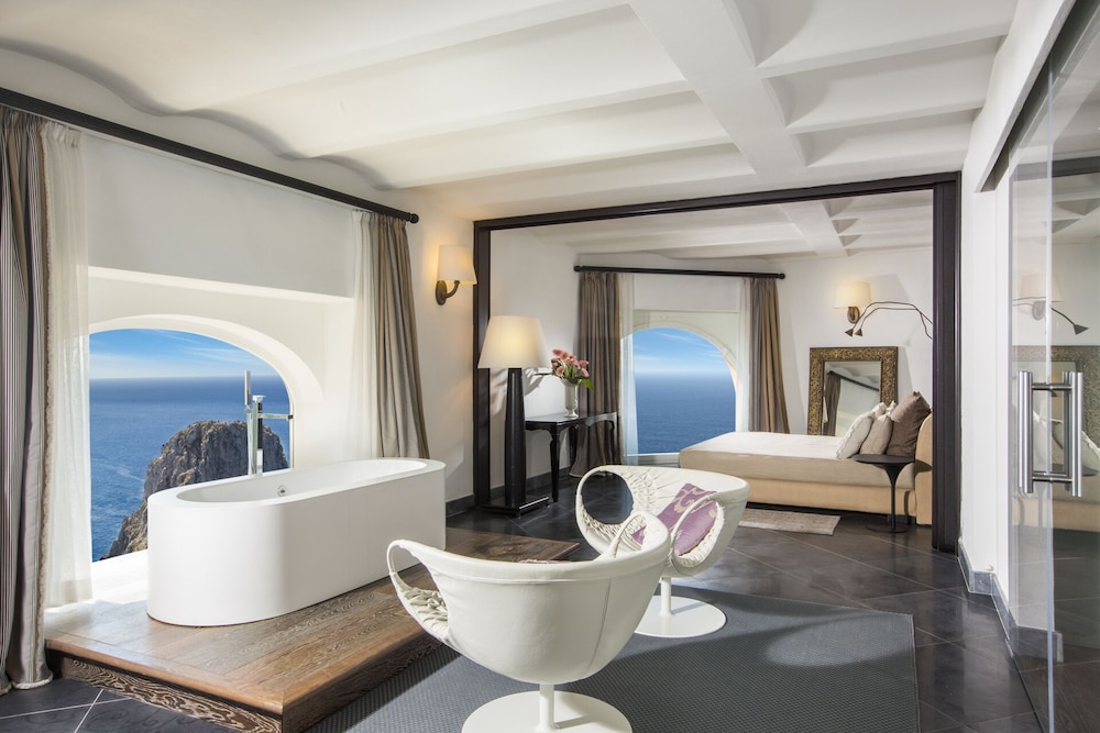 Hotel Punta Tragara 49/70