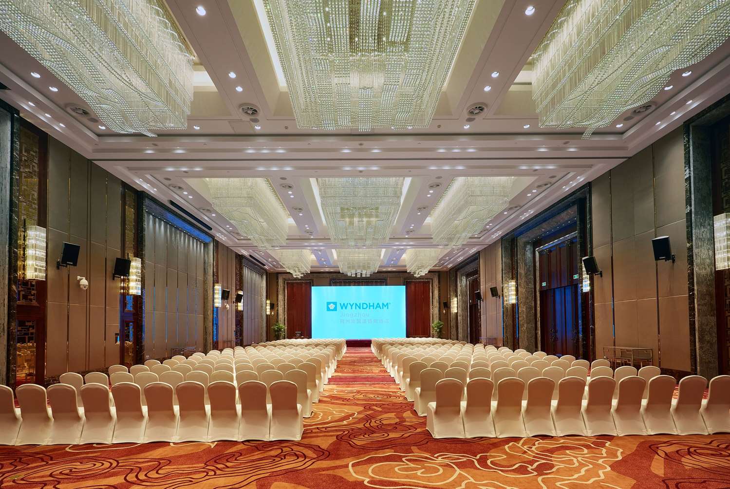 Wyndham Jingzhou 3/40