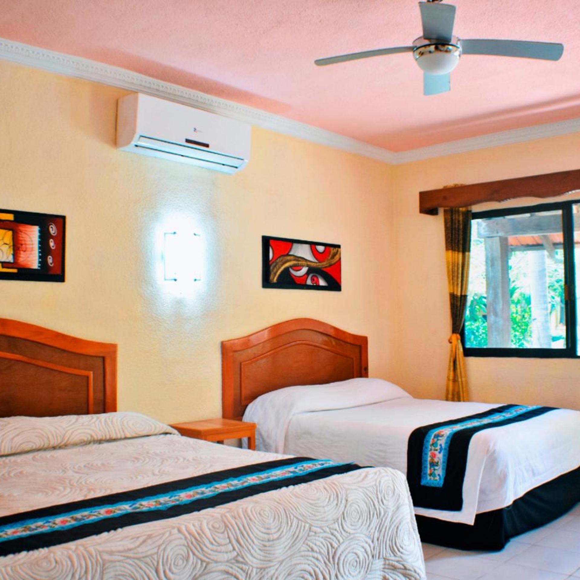 Hotel Hacienda Sanchez 12/69