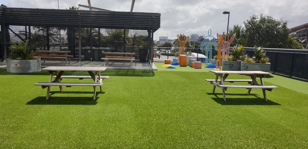 Ramada Suites by Wyndham Auckland Manukau Pacfic Centre 55/64