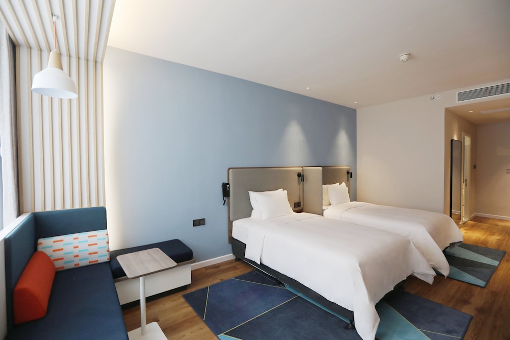 Holiday Inn Express Shantou City Center by IHG 17/29