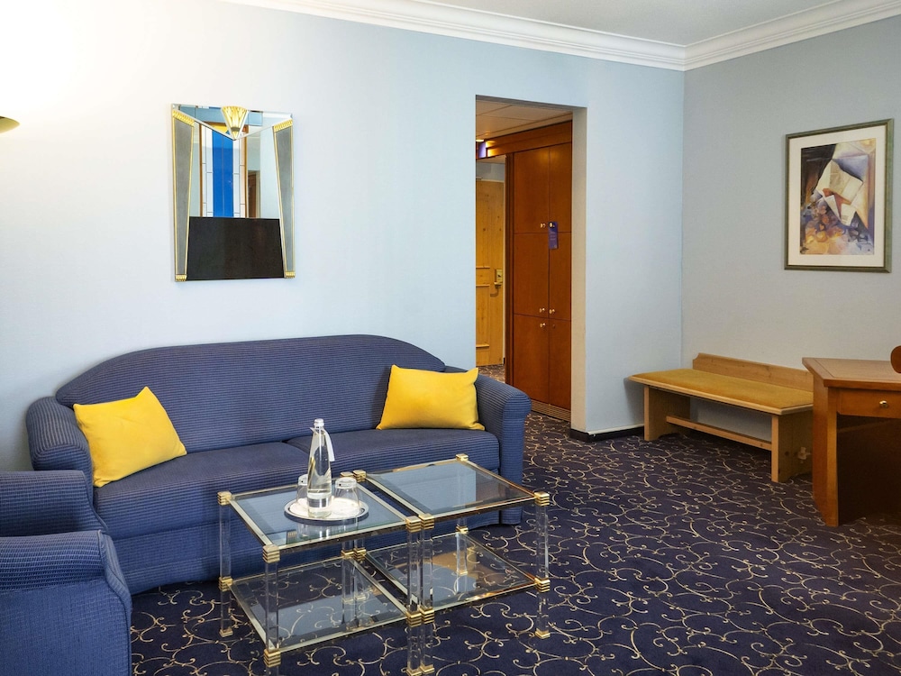 Atomis Hotel Munich Airport by Mercure 30/50