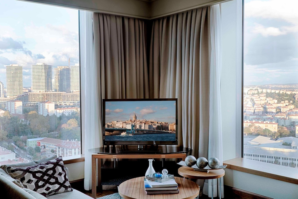 Renaissance Istanbul Polat Bosphorus Hotel 39/68